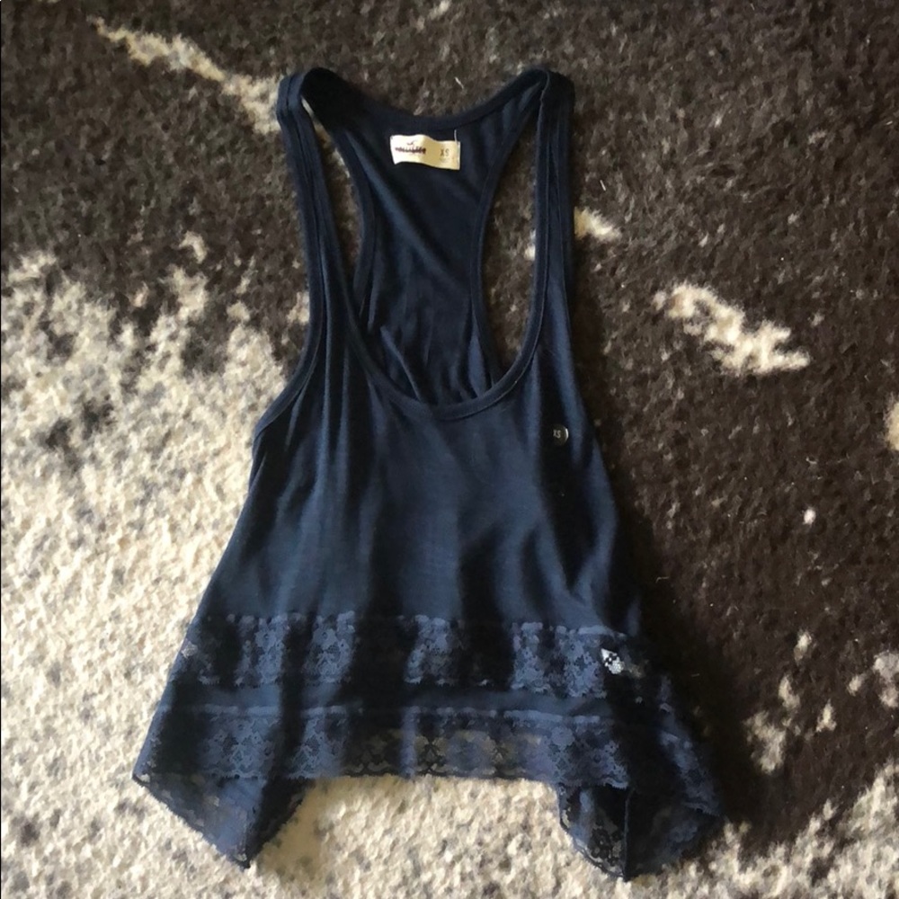 NWOT Hollister cropped lace trip flowy tank